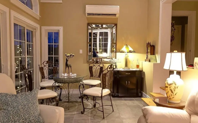 The Briarwood B&B