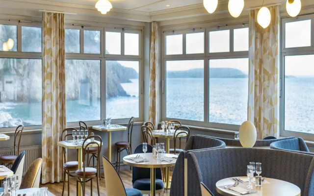 Hôtel Morgat Le Grand Hôtel De La Mer