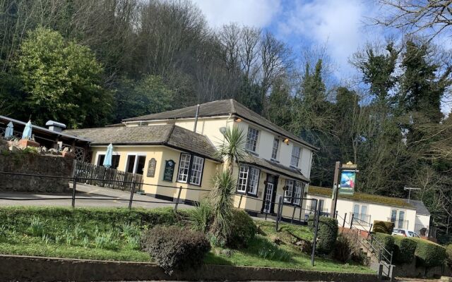 The Railway Inn