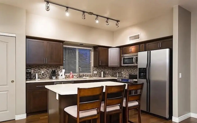 Painted Horizon By Signature Vacation Rentals