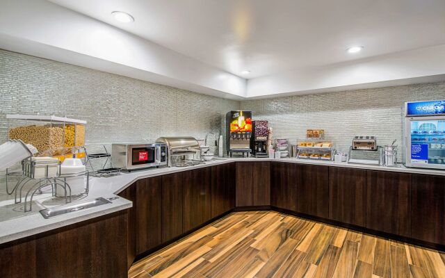 Spark by Hilton Matteson Chicago I 57