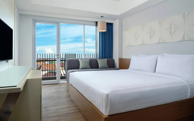 Fairfield by Marriott Bali Kuta Sunset Road