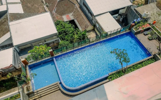 Best Furnished And Homey Studio Nifarro Park Apartment