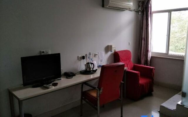 Shanghai Yuqiu Hotel