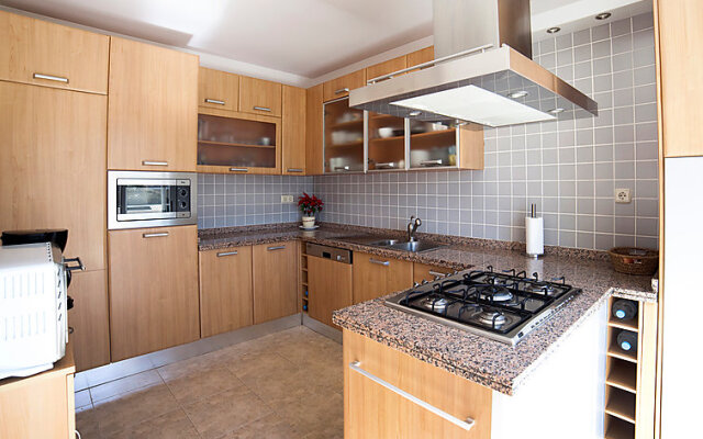 Ingy - Three Bedroom