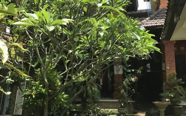 Santana Bali Home stay