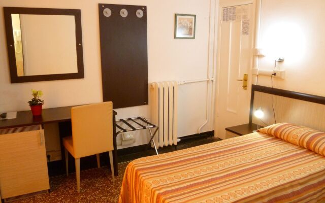 Hotel Agnello d'Oro Genova