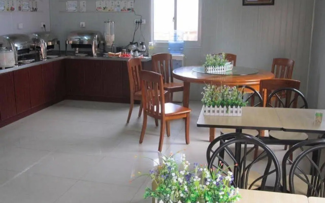 Hanting Express Yangzhou Jiangyang Middle Road