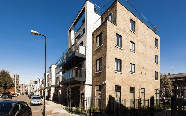 Majestic Maida Vale Home near Regents Park