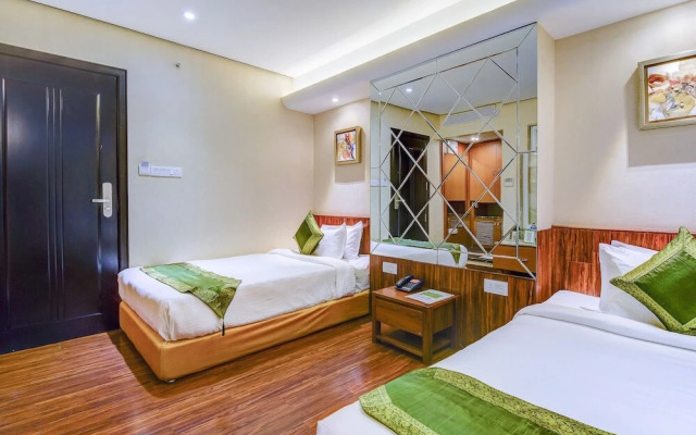 Hotel Sapphire Star Inn by Treebo