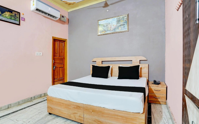 Hotel O Crown Food Court cfc