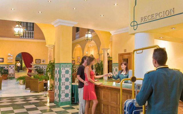 Senator Cádiz Spa Hotel