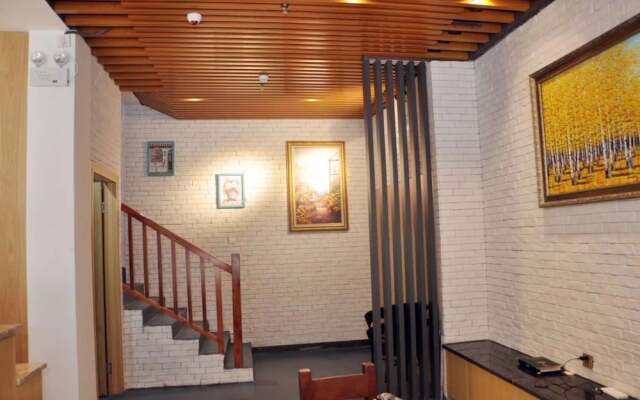 Hua Yue Ge Boutique Hotel