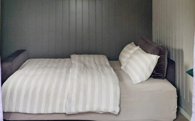 8 Person Holiday Home in Lyngdal