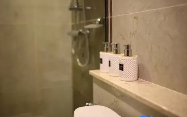 Specious Luxury 2 bedrooms Apt.
