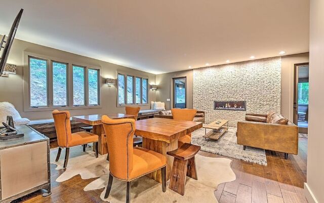 Mountain Cove 7 Bedroom Home