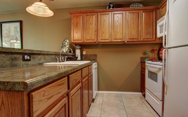 Chateau on The River WW D301302