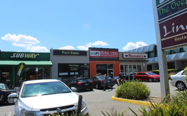 Australian Home Away Ringwood At Bardia