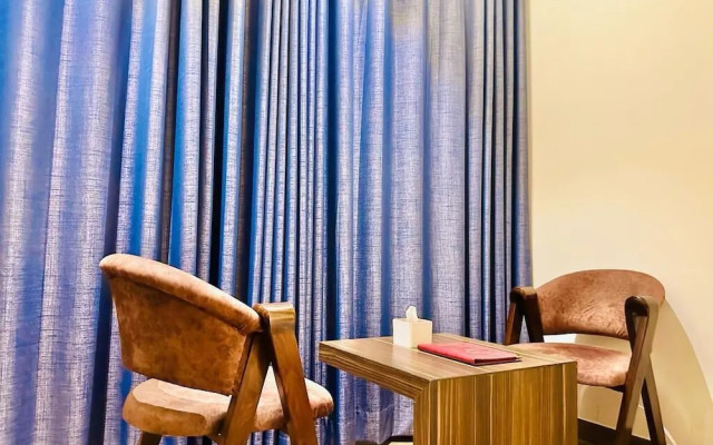 Asian Buddha Hotel
