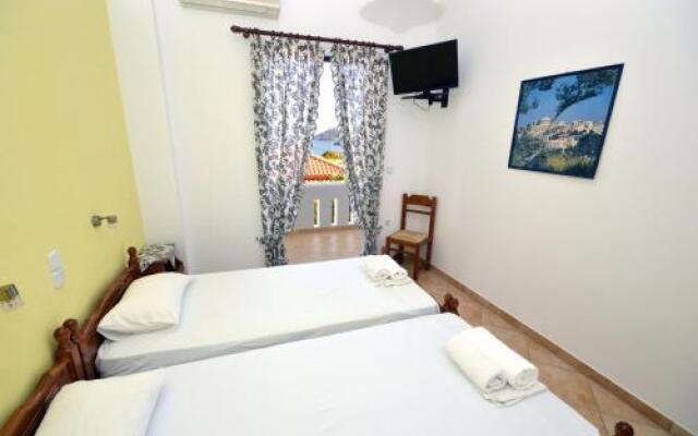 Yiannis Studios