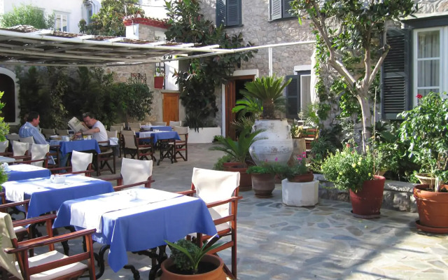 Hotel Mistral