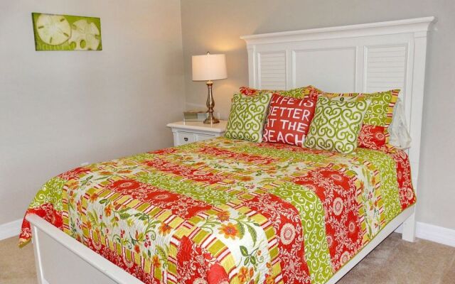 Beachfront Condo in Resort-style Community With Pool