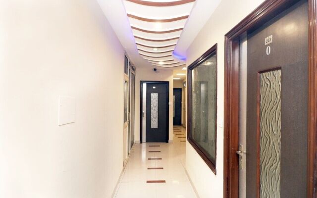 OYO 4849 Hotel Staywell