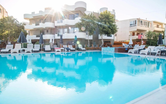 Sunny Days Hotel