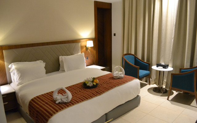 Ramee Palace Hotel