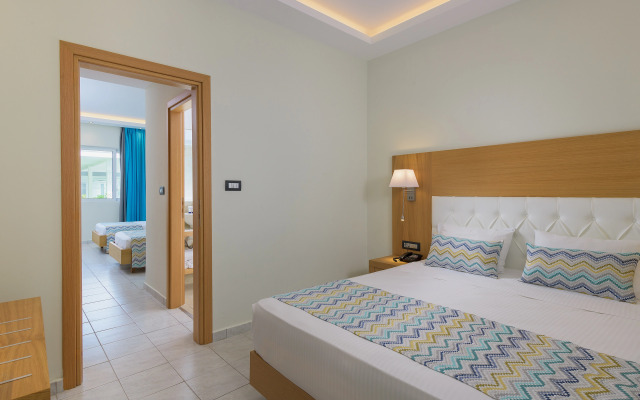 Oceanis Park Hotel