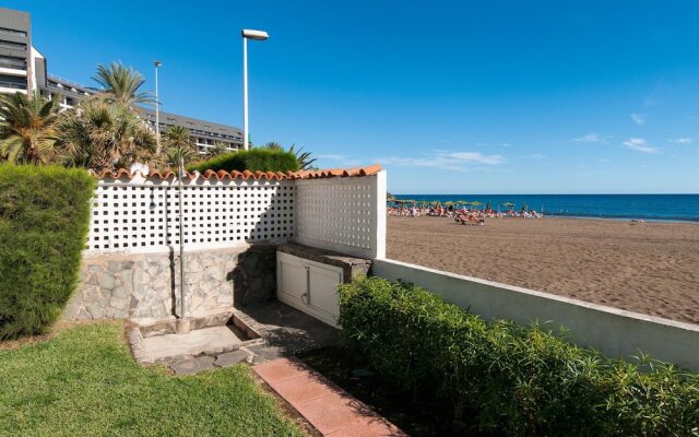 Beachfront Apart Las Burras Mra 02