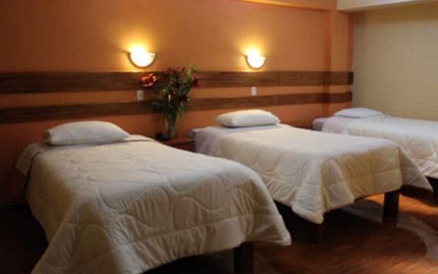 Cusi Hotel