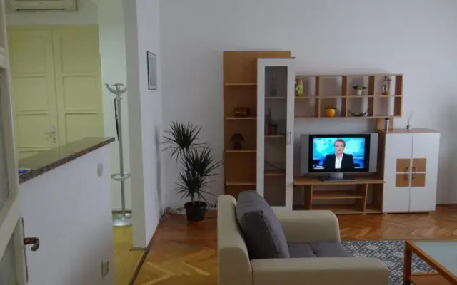 Apartment Amfiteatar