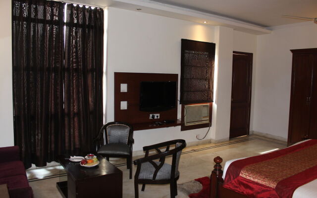 Hotel Comfort Zone Greater Kailash