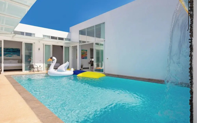 Villa Luna - Exclusive 4BR Residence