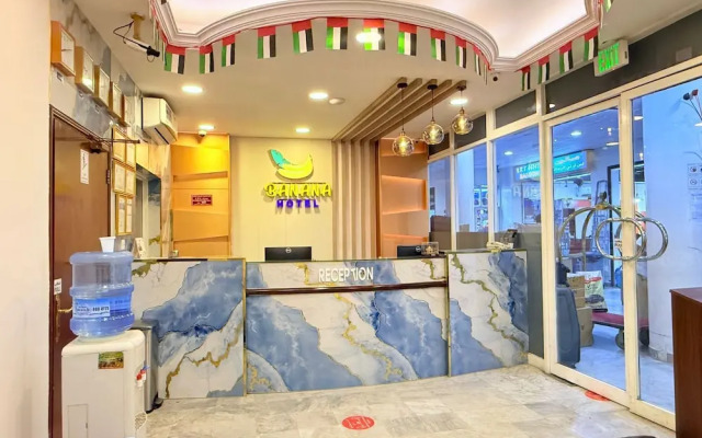 Banana Hotel