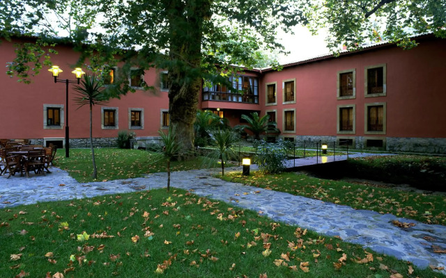 Parador De Gijon