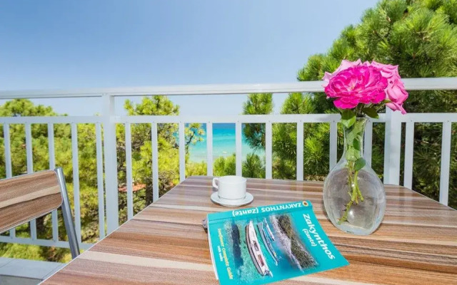 Tassos & Marios Studios & Apartments Alykanas