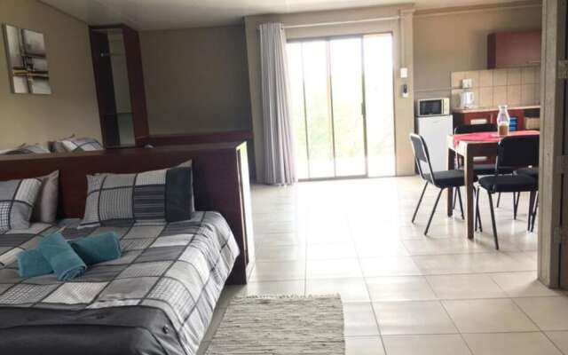 Ripley`s Self-Catering Camp Windhoek