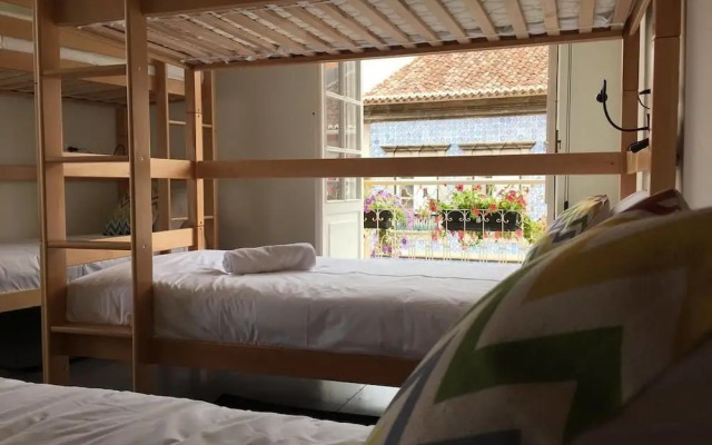 Globo Happy Hostel