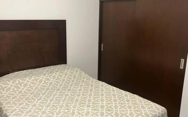 Lovely 3BR condo with Pool FREE Parking
