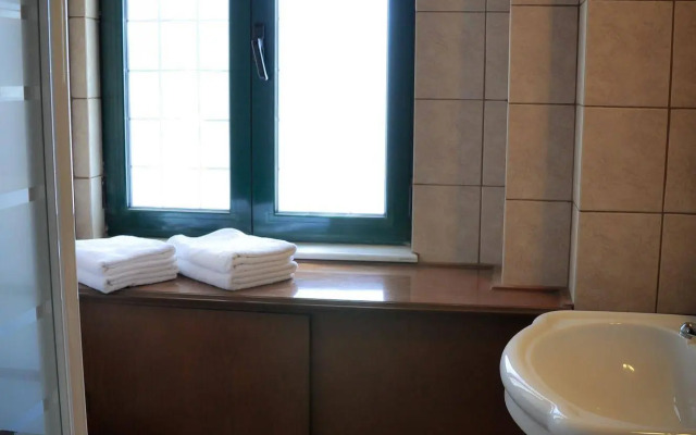 Orsalia Luxury Suites
