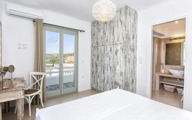 Villa Glyfada a Private Fully Equipped gem