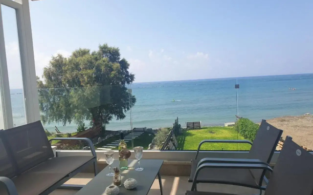 Periyiali Beach Sunset Suite A7