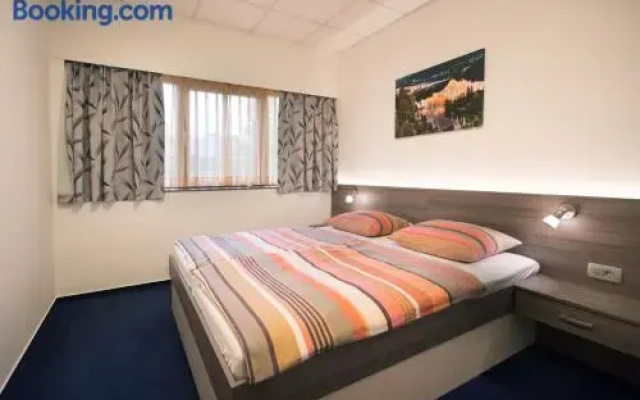 Apartment Center
