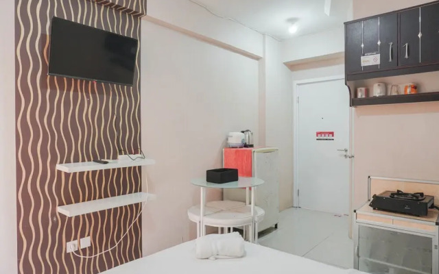 Comfy Studio Green Pramuka City Apartment Near Mall
