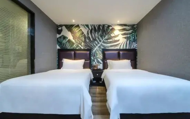 Shenzhen Dongjia Boutique Hotel