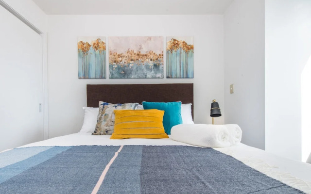 Ehome - Perfect Location - Dream Under Skytower