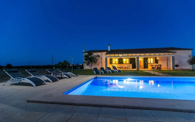 S Estacio in Muro With 4 Bedrooms and 2 Bathrooms