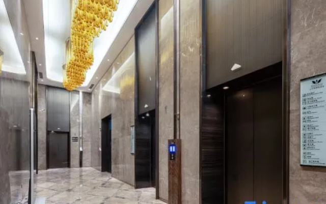 Ruijin Wellton International Hotel (Xianghuli Cultural Creative Street)